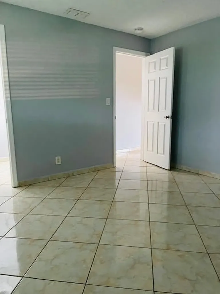 4491 NW 1st Terrace Deerfield Beach FL 33064