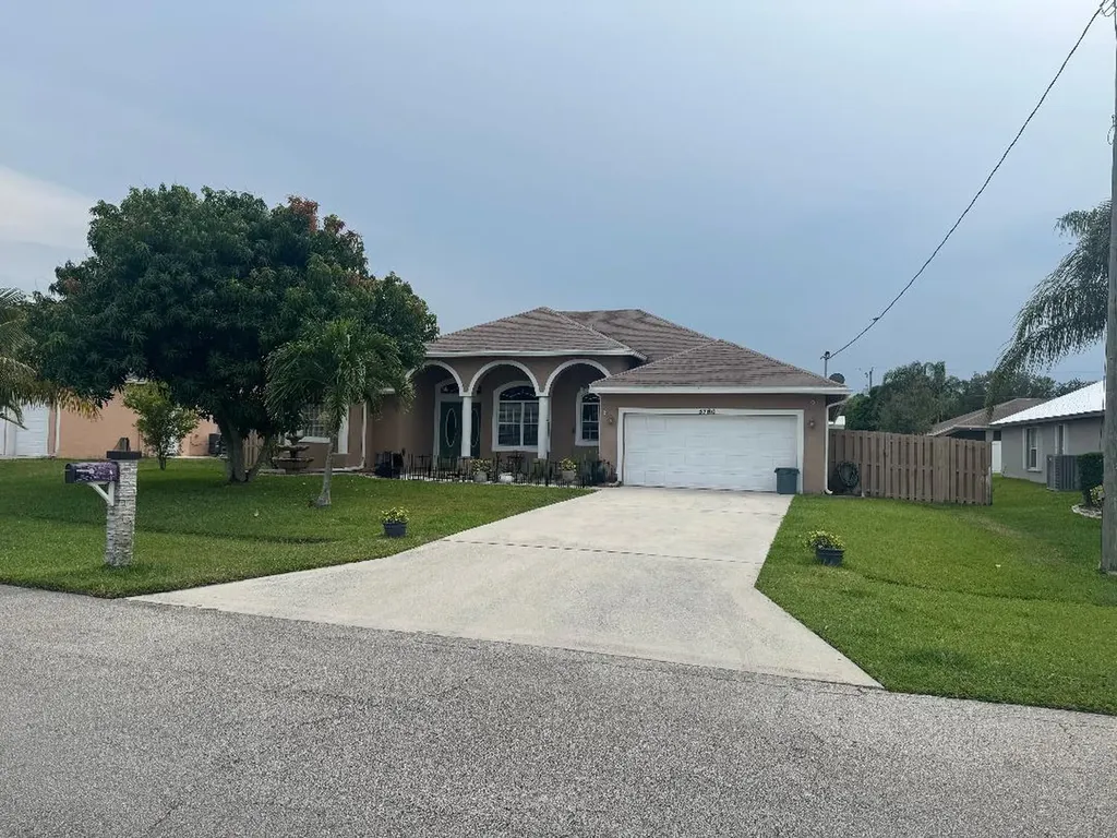 5760 NW Cleburn Drive Port St Lucie FL 34986