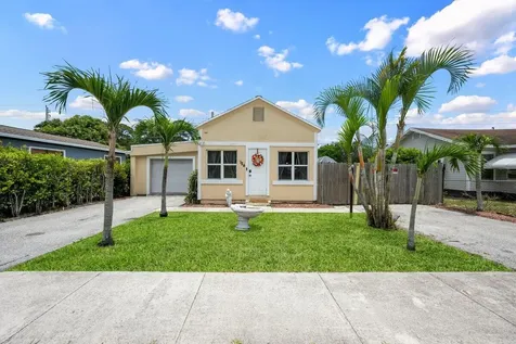 124 Jackson Avenue Greenacres FL 33463