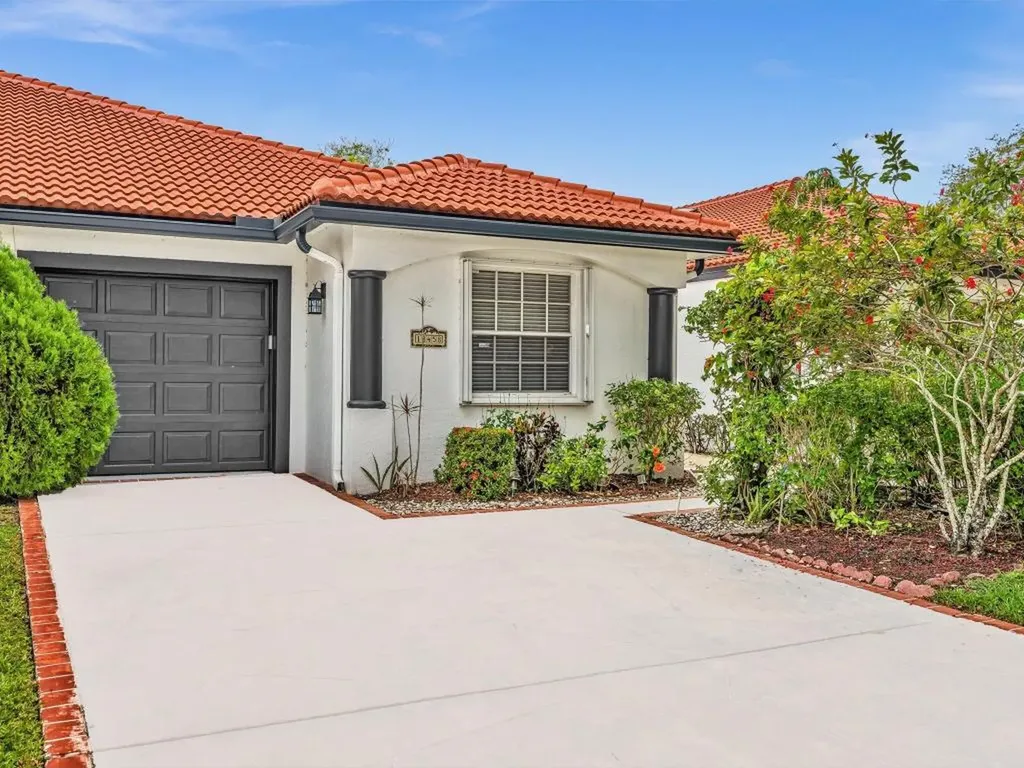 18458 Via Di Sorrento Boca Raton FL 33496