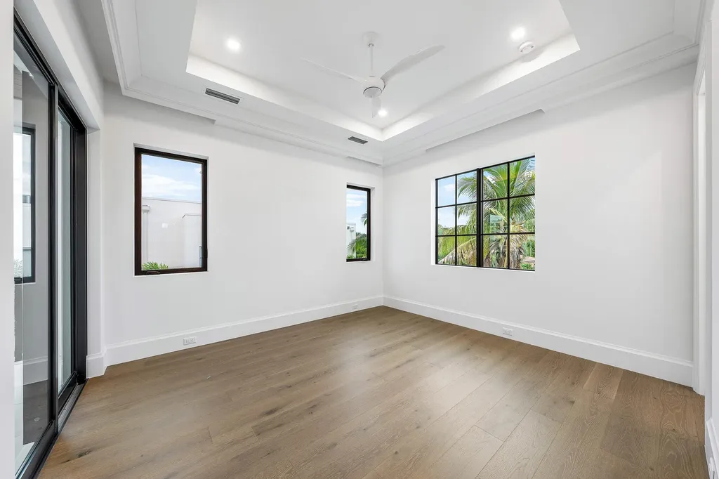 201 NE 4th Avenue Boca Raton FL 33432