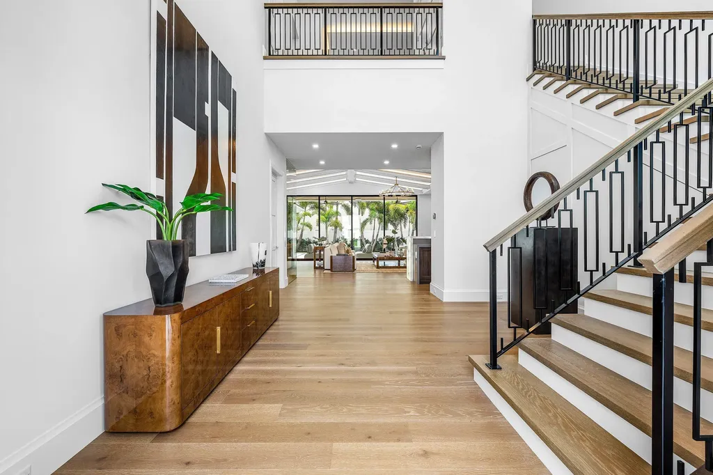 201 NE 4th Avenue Boca Raton FL 33432