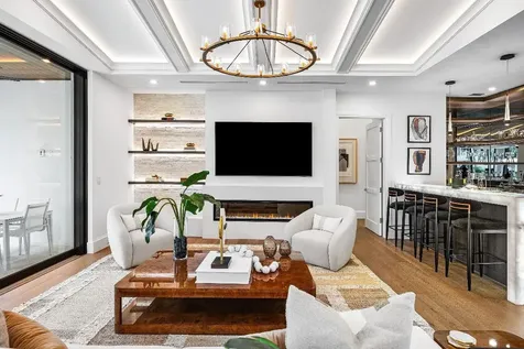 201 NE 4th Avenue Boca Raton FL 33432