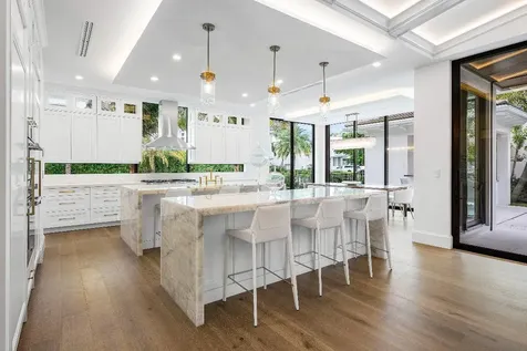 201 NE 4th Avenue Boca Raton FL 33432