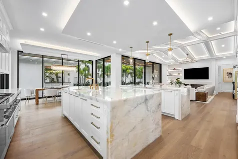 201 NE 4th Avenue Boca Raton FL 33432