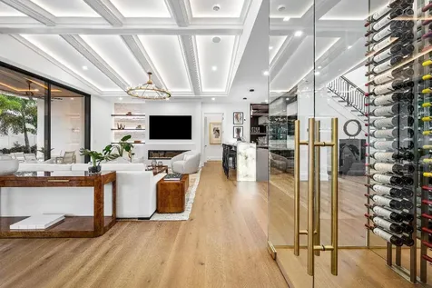 201 NE 4th Avenue Boca Raton FL 33432