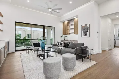 201 NE 4th Avenue Boca Raton FL 33432