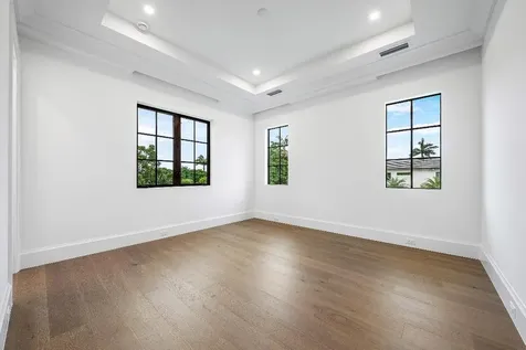 201 NE 4th Avenue Boca Raton FL 33432