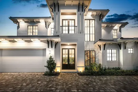 201 NE 4th Avenue Boca Raton FL 33432