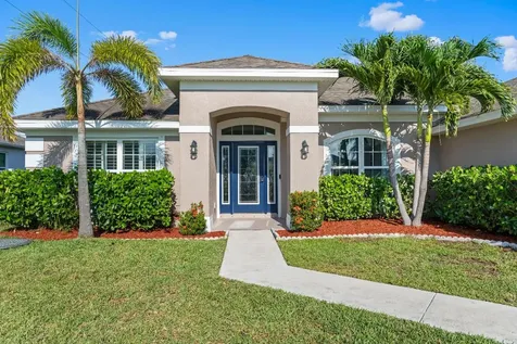 4672 SW Wade Drive Port St Lucie FL 34953