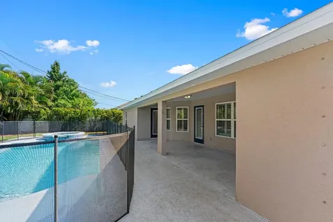4672 SW Wade Drive Port St Lucie FL 34953