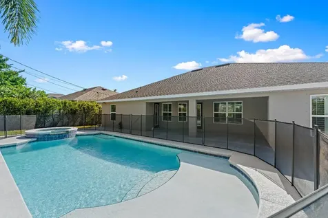 4672 SW Wade Drive Port St Lucie FL 34953