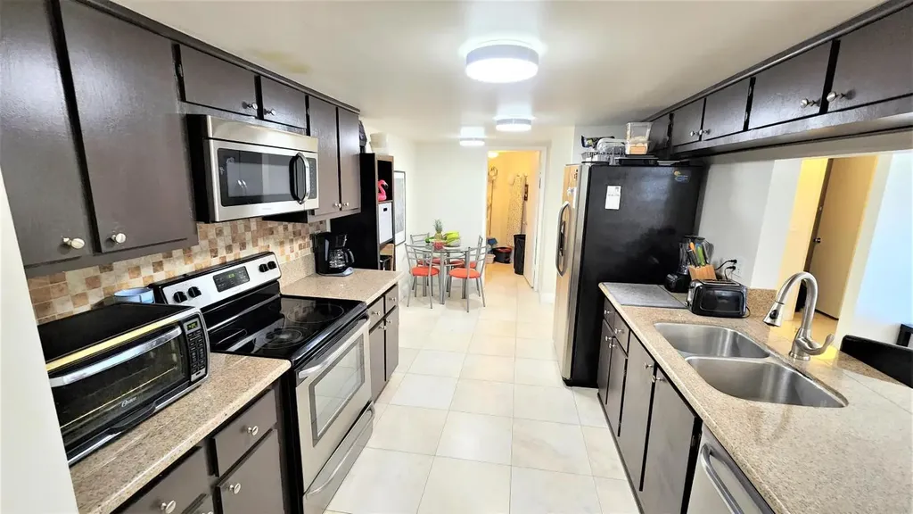 2255 Lindell Boulevard Delray Beach FL 33444