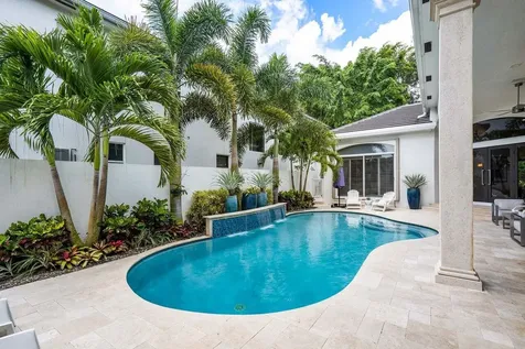 6379 Avalon Pointe Court Boca Raton FL 33496