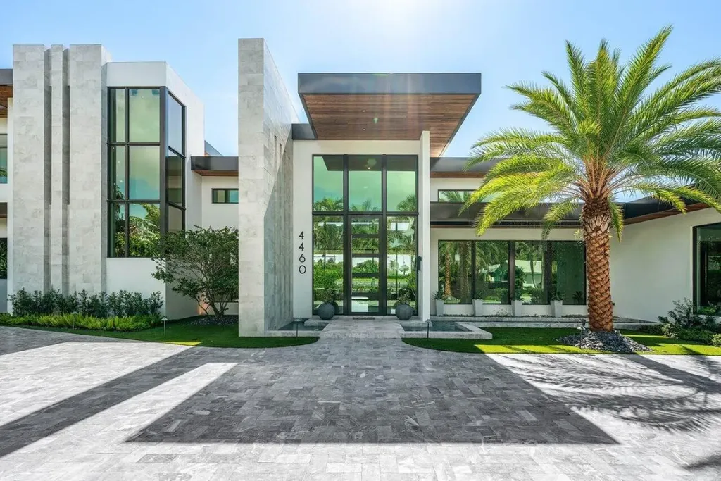 4460 NE 31st Avenue Lighthouse Point FL 33064