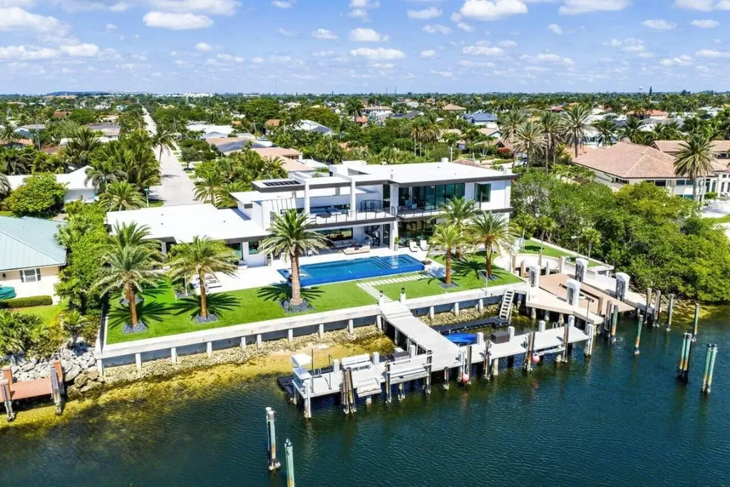 4460 NE 31st Avenue Lighthouse Point FL 33064