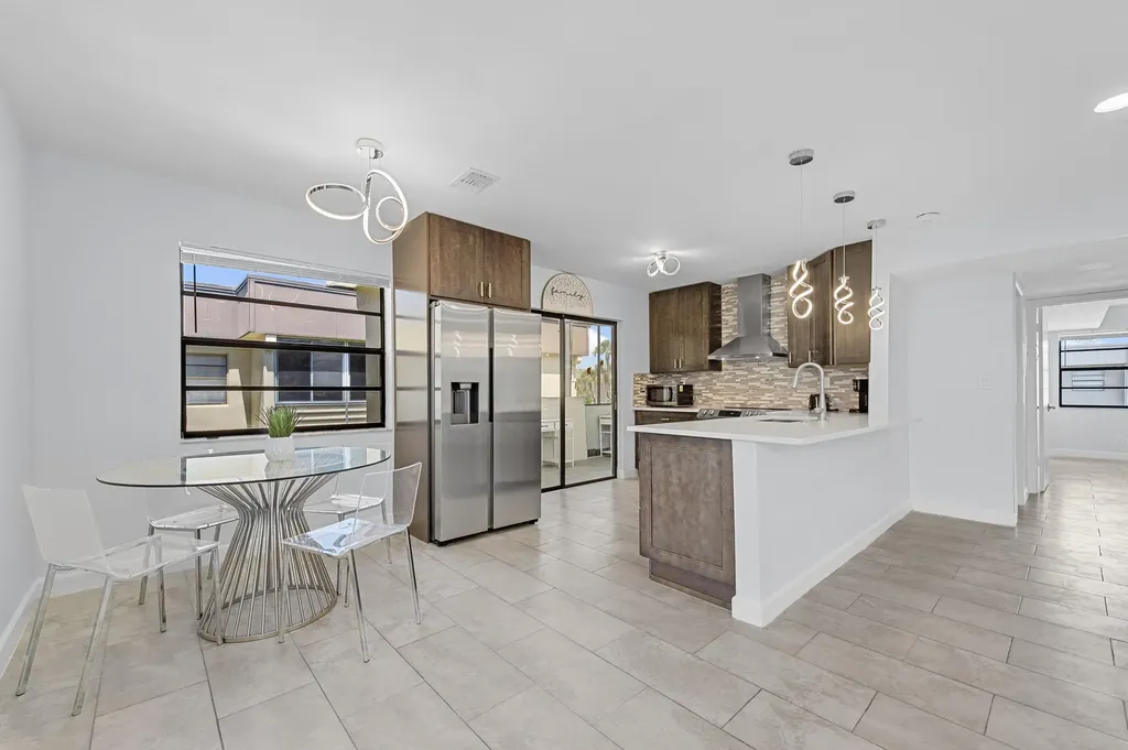 234 Capri E Delray Beach FL 33484