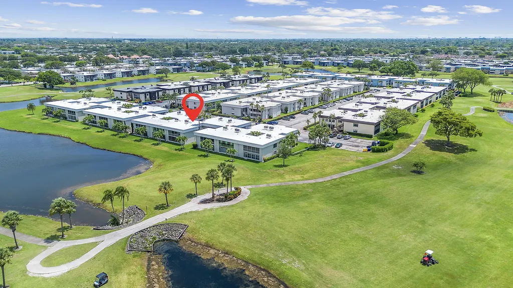234 Capri E Delray Beach FL 33484