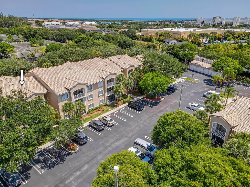 236 Village Boulevard Tequesta FL 33469