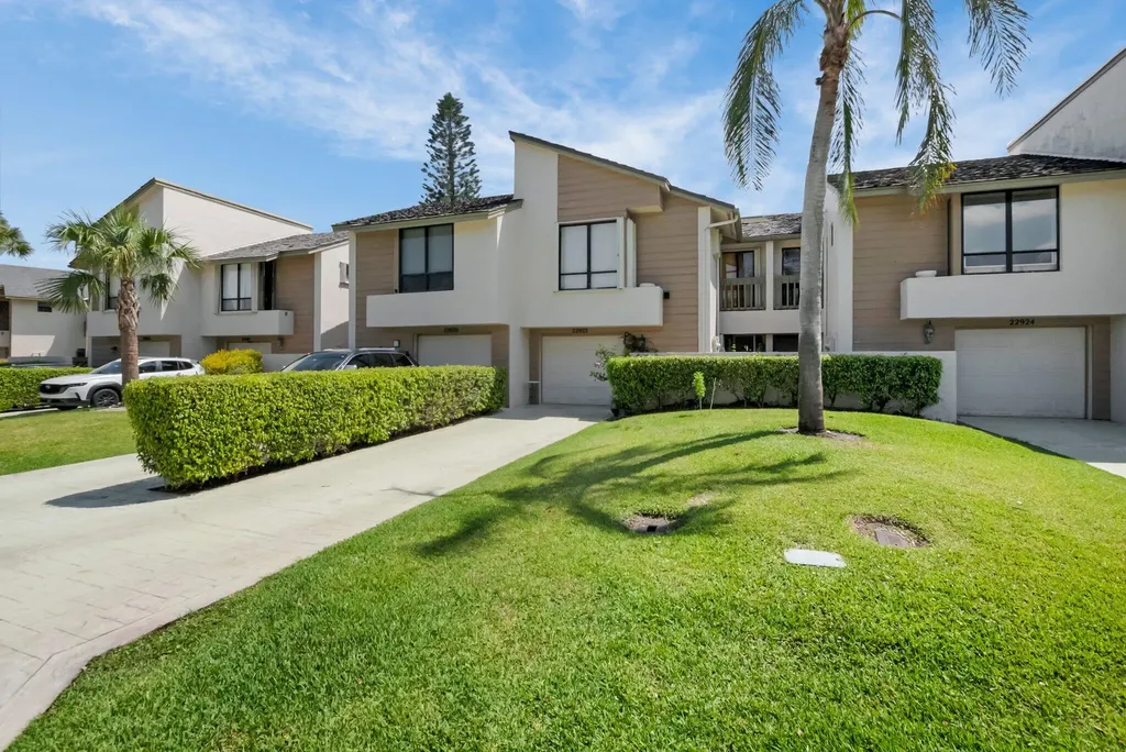 22922 Ironwedge Drive Boca Raton FL 33433