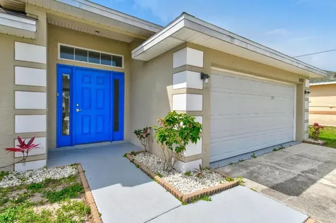880 SW Jennifer Terrace Port St Lucie FL 34953