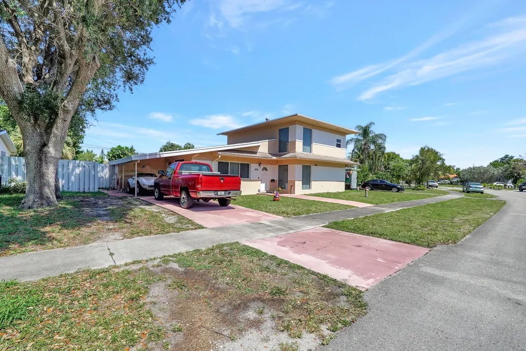 19701 NE 12th Court Miami FL 33179