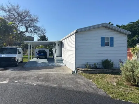 5381 SW 35th Street Davie FL 33314