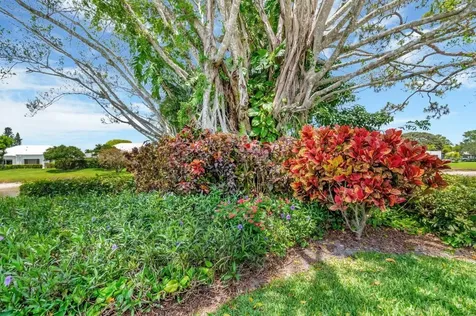 5 Slash Pine Drive Boynton Beach FL 33436