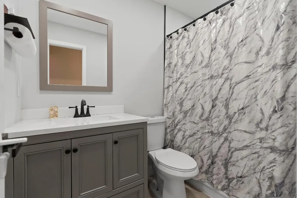 10650 NW 30th Place Sunrise FL 33322