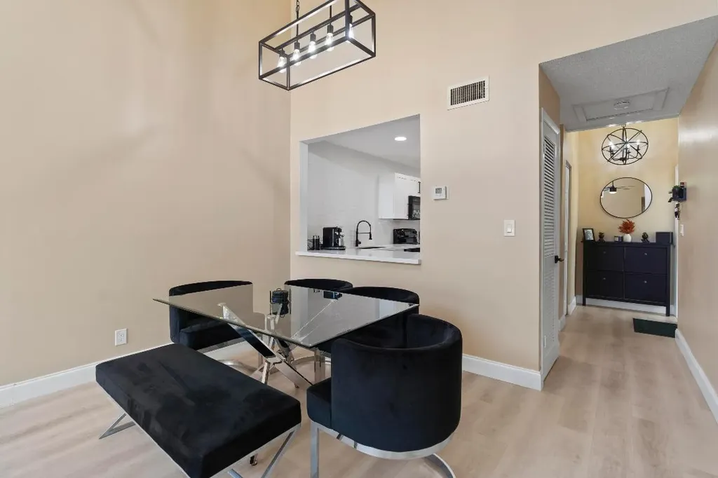 10650 NW 30th Place Sunrise FL 33322