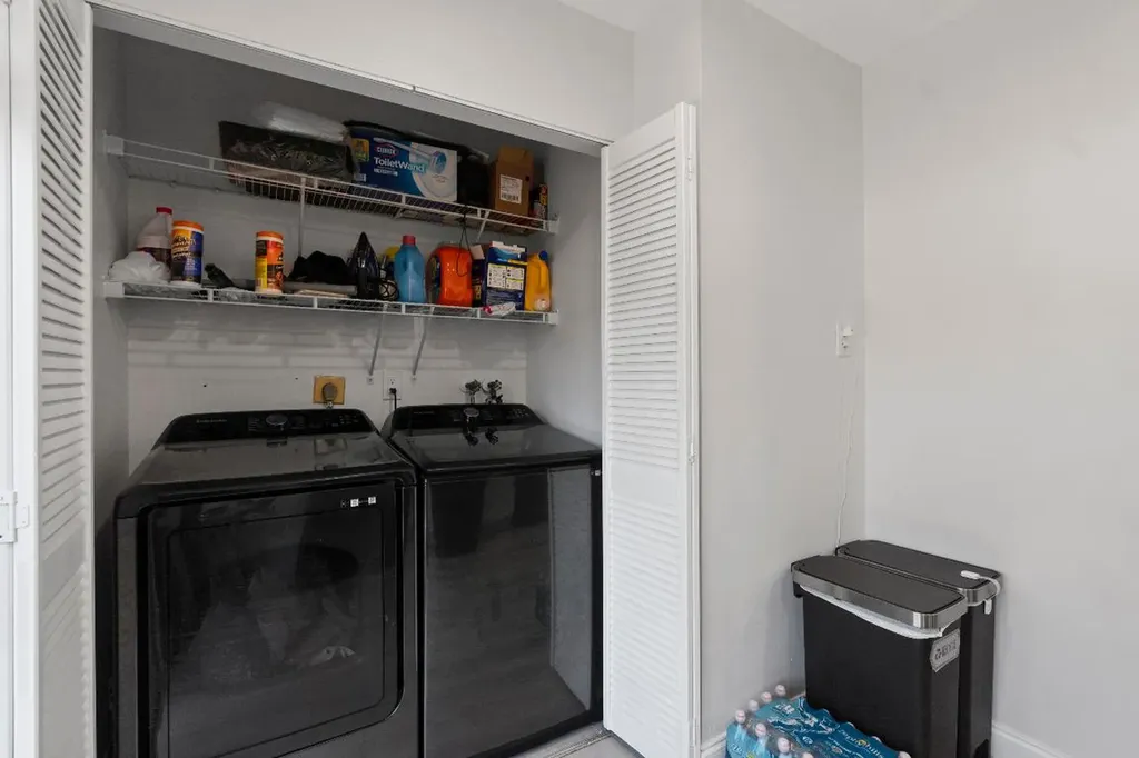 10650 NW 30th Place Sunrise FL 33322