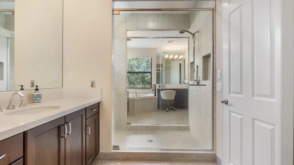 8520 Lewis River Road Delray Beach FL 33446