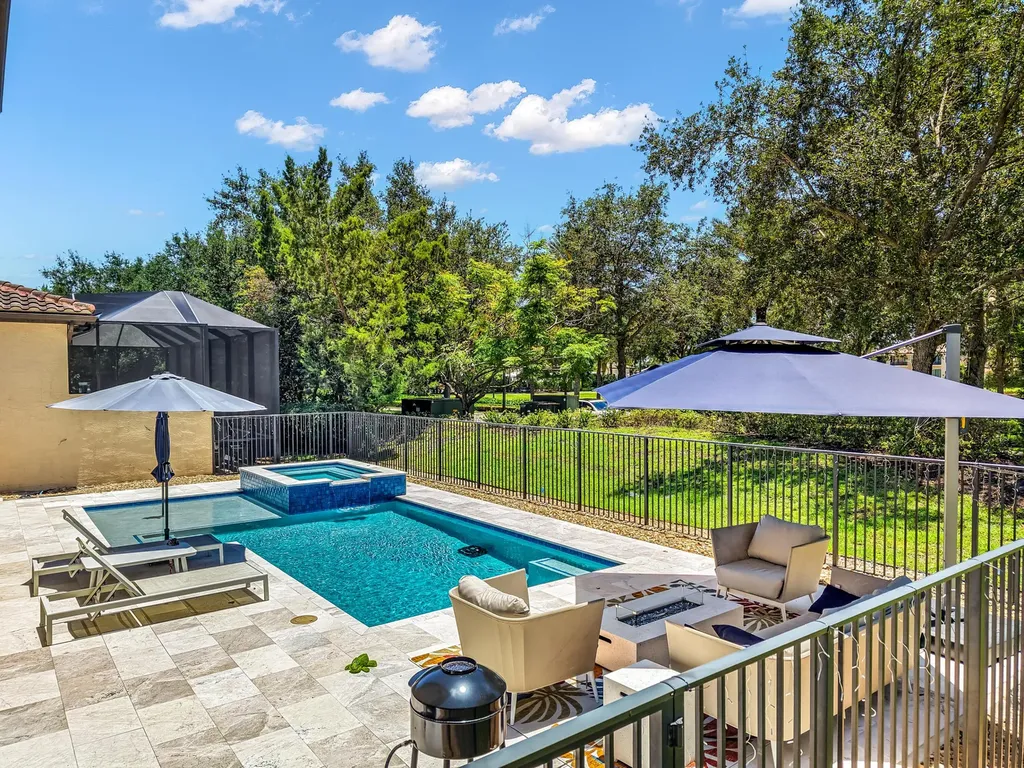 8520 Lewis River Road Delray Beach FL 33446