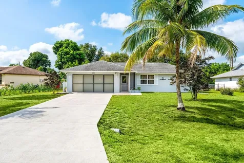 262 SW Bedford Road Port St Lucie FL 34953