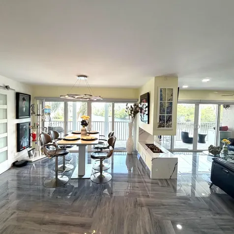 1537 E Hillsboro Boulevard Deerfield Beach FL 33441