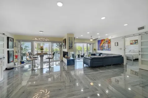 1537 E Hillsboro Boulevard Deerfield Beach FL 33441