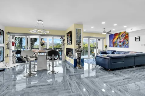 1537 E Hillsboro Boulevard Deerfield Beach FL 33441