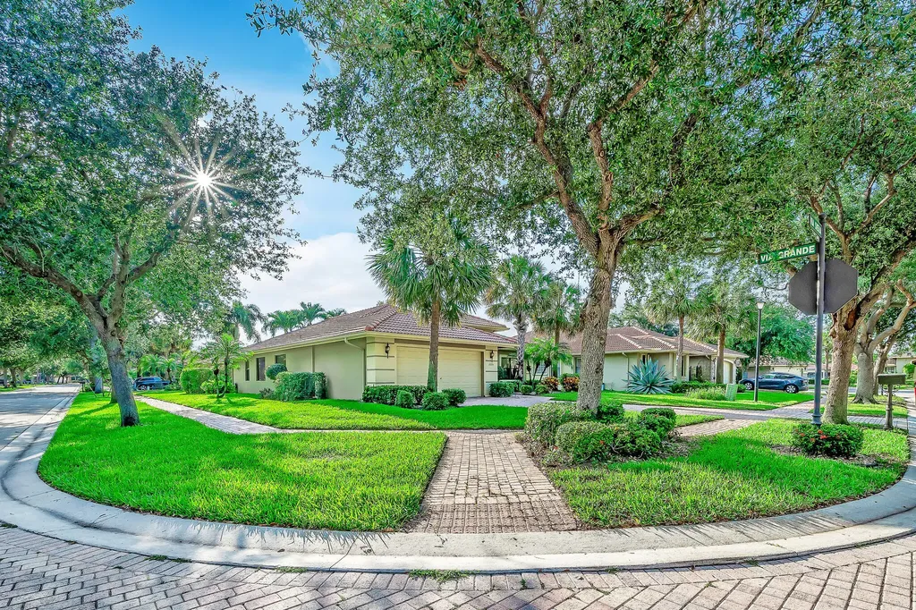 11095 Via Siena Boynton Beach FL 33437