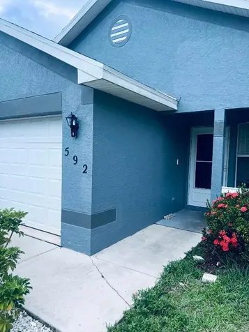 592 NW Turton Terrace Port St Lucie FL 34983