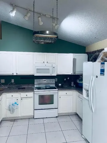 592 NW Turton Terrace Port St Lucie FL 34983