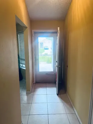 592 NW Turton Terrace Port St Lucie FL 34983