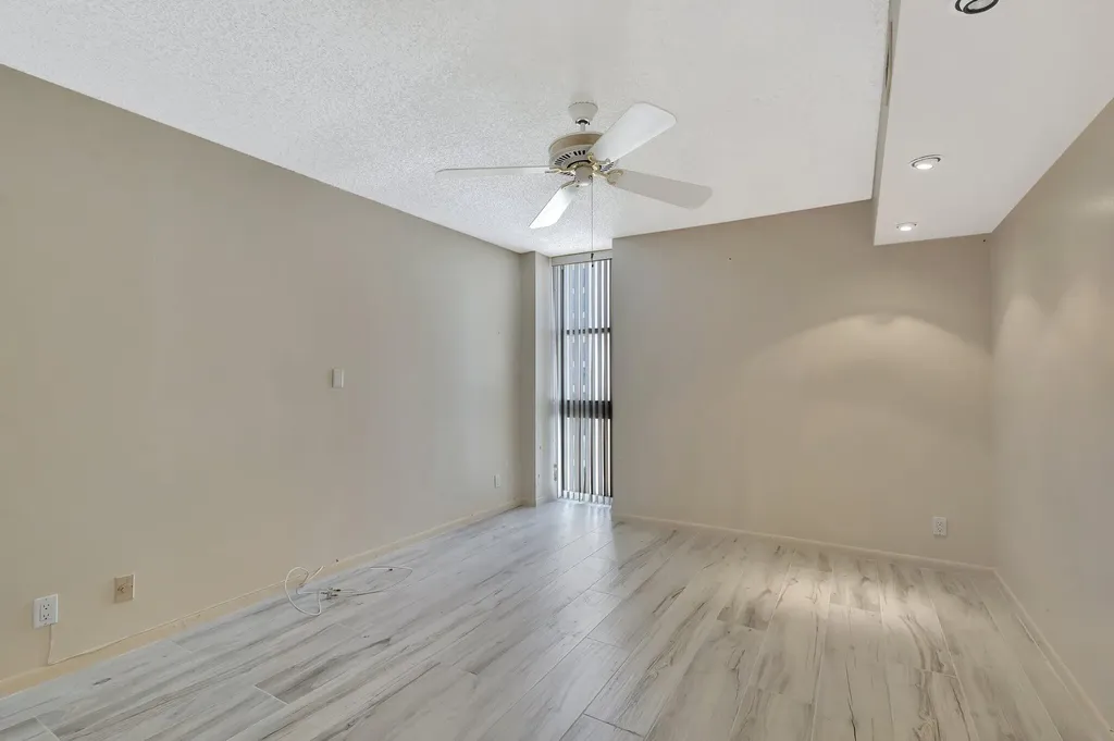 1010 S Ocean Boulevard Pompano Beach FL 33062