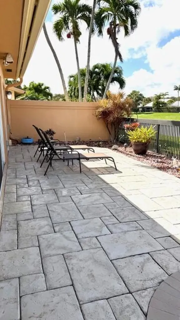 150 Beach Summit Court Jupiter FL 33477