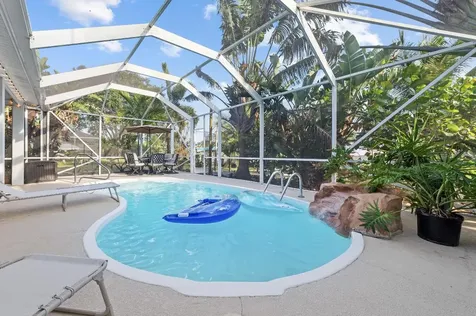 726 SE Seahouse Drive Port St Lucie FL 34983