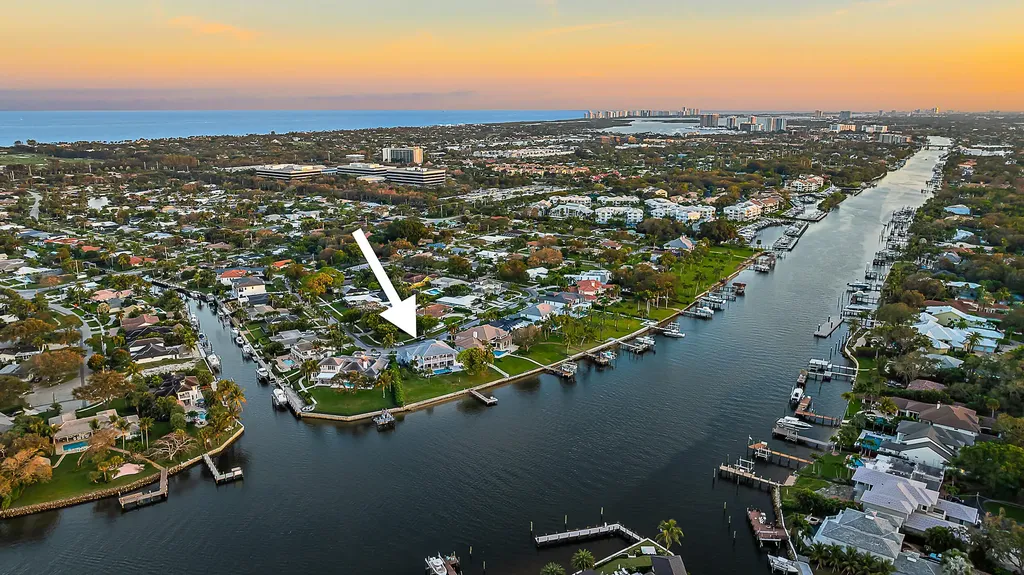 2177 Radnor Court North Palm Beach FL 33408