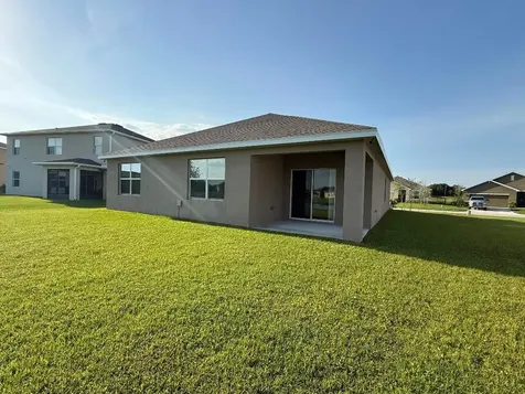 9511 Potomac Drive Fort Pierce FL 34945