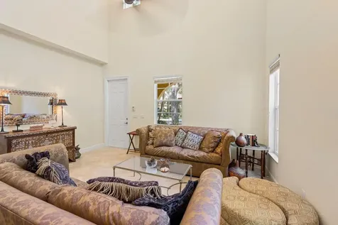 1043 Vintner Boulevard Palm Beach Gardens FL 33410
