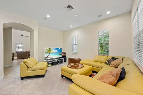 1043 Vintner Boulevard Palm Beach Gardens FL 33410
