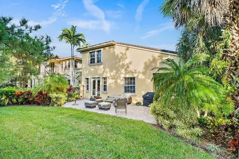 1043 Vintner Boulevard Palm Beach Gardens FL 33410