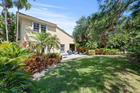 1043 Vintner Boulevard Palm Beach Gardens FL 33410